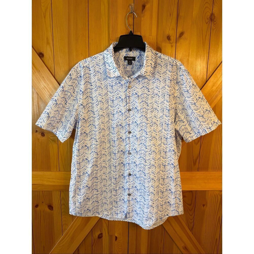Alfani Men’s White Blue Chevron Short Sleeve Button Up Shirt Size XXL (7158)